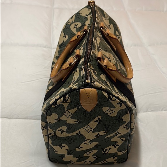Faux Louis Vuitton Green and Tan Monogram Bag - Picture 3 of 7